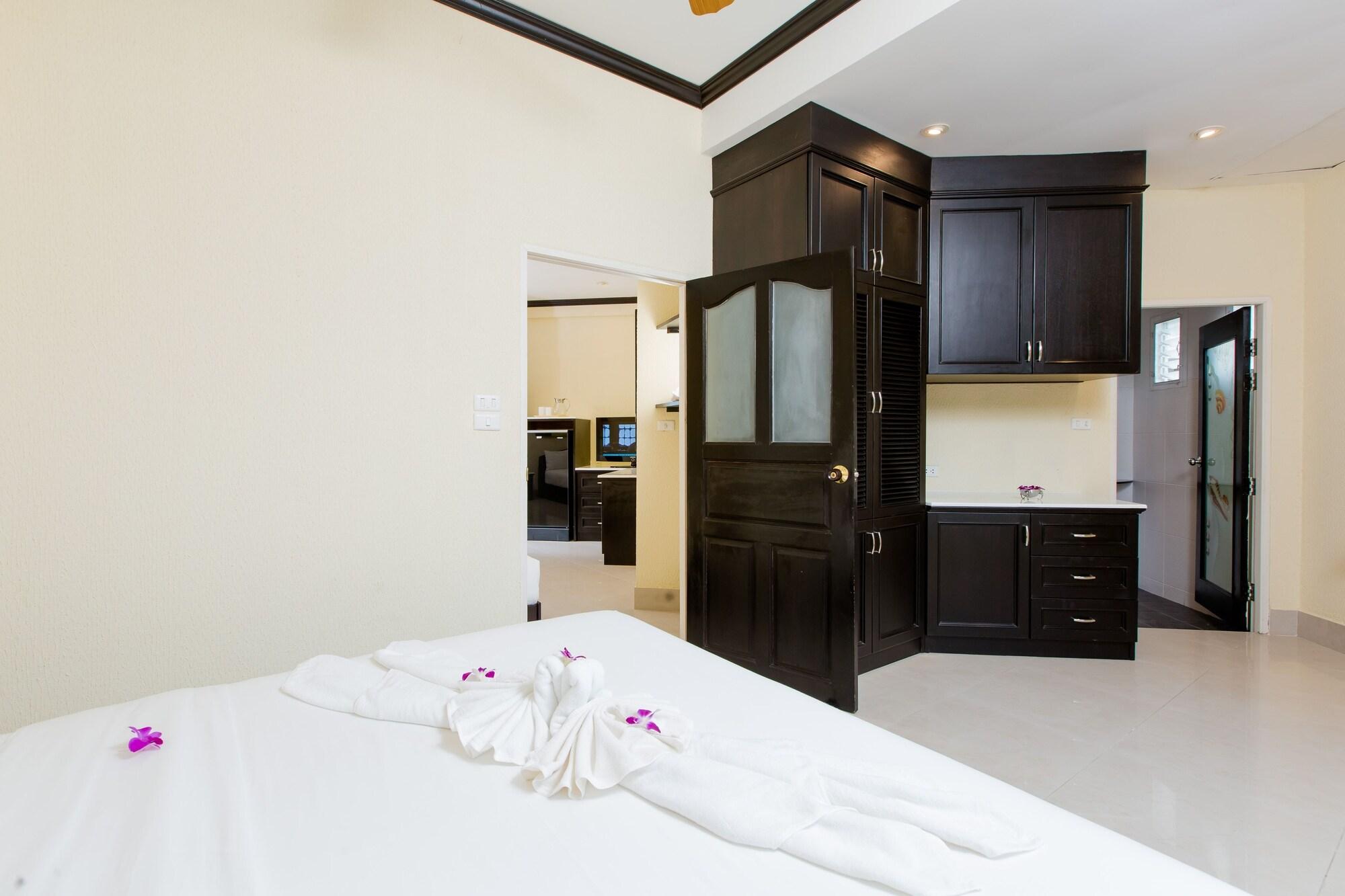 Serenity Lakeside Resort Kathu Dış mekan fotoğraf